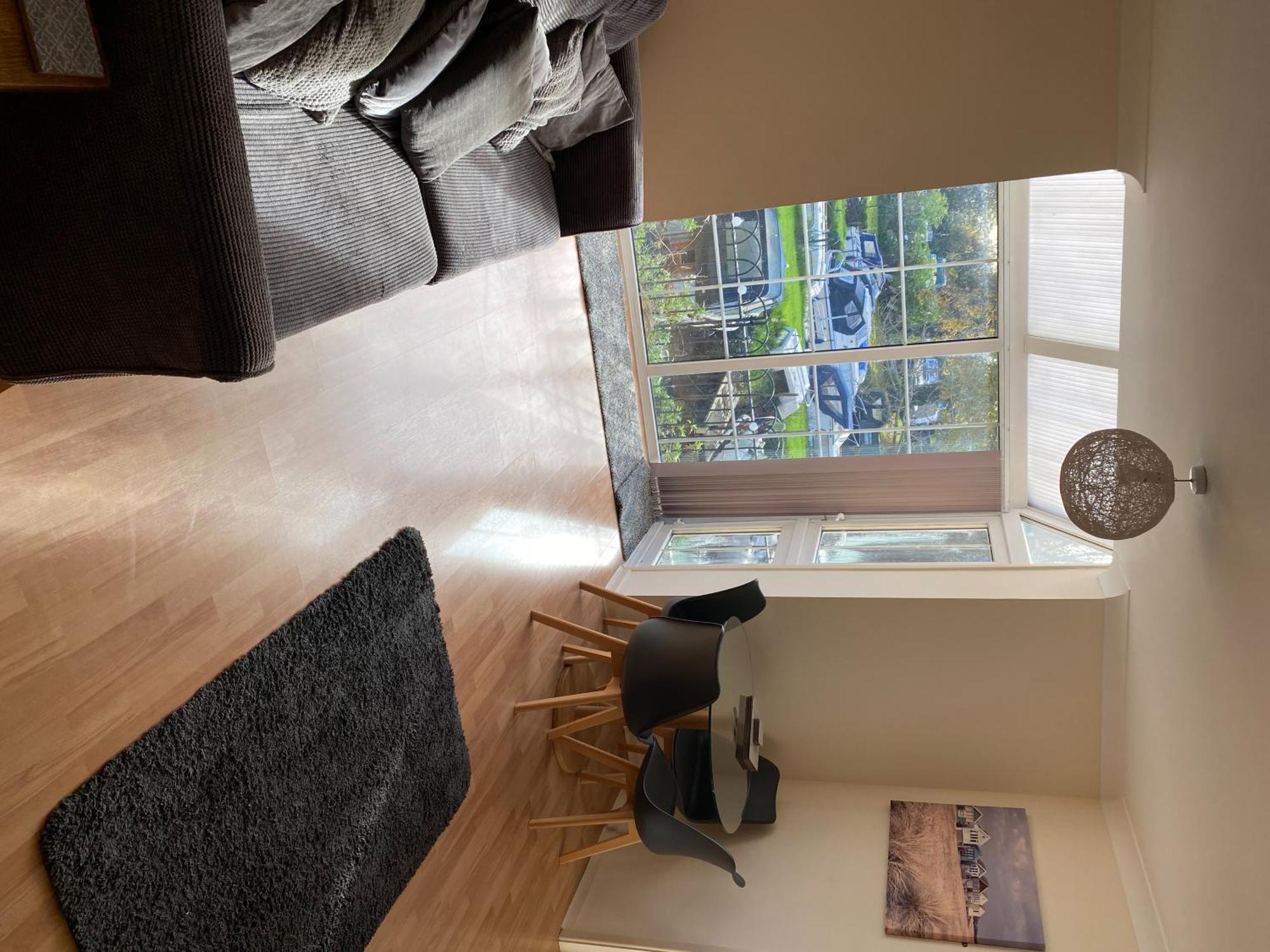 River Courtyard Apartment In The Heart Of Stneots เซนต์เนียทส์ ภายนอก รูปภาพ